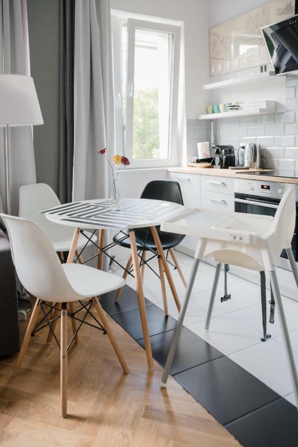Aski Hoza Apartment Warschau Buitenkant foto